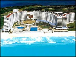 Hotel Crown Paradise Cancun 